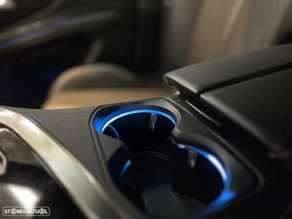 Peugeot 3008 1.6 Hybrid GT Pack e-EAT8 - 20