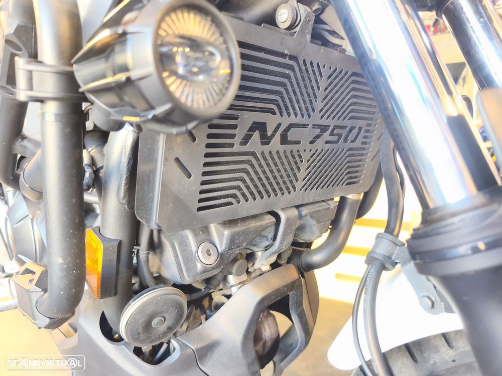 Honda NC750X - 10