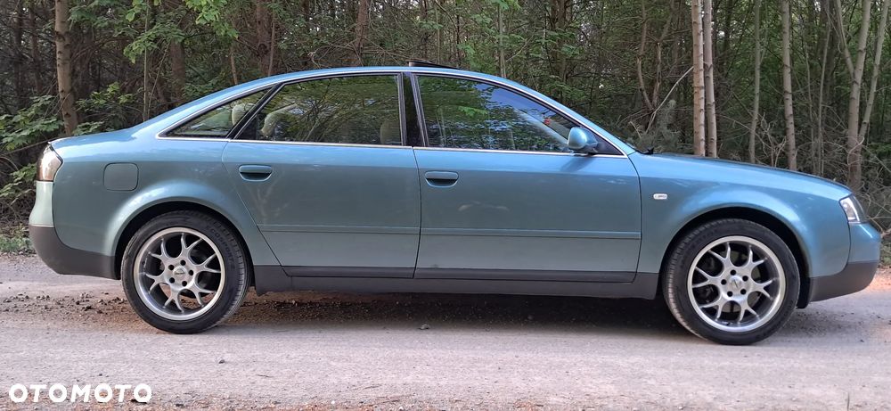 Audi A6 Limousine 2.4 - 4