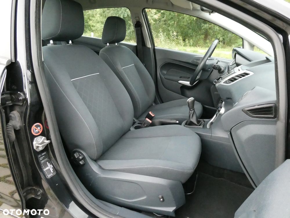 Ford Fiesta 1.25 Champions Edition - 13