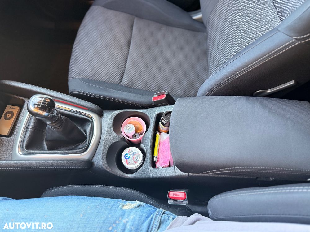 Nissan Qashqai 1.5 DCI Start/Stop N-Connecta - 7