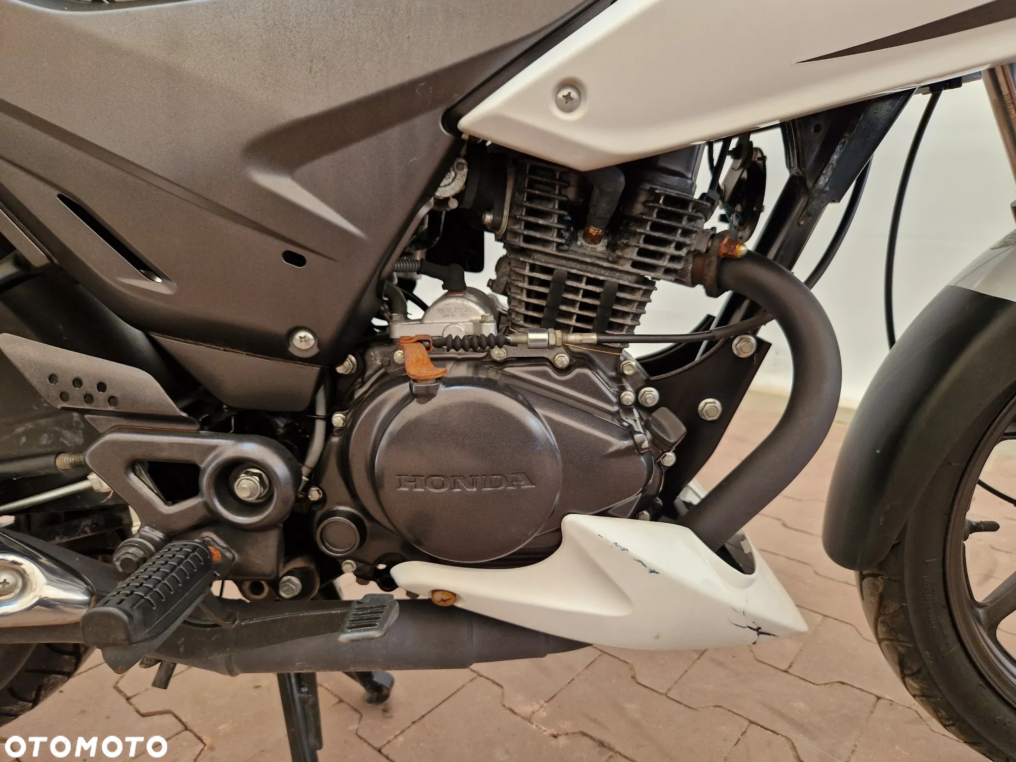Honda CBF - 7
