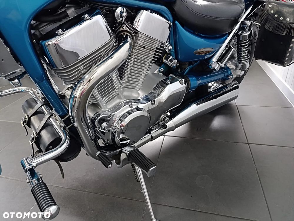 Suzuki Intruder - 9