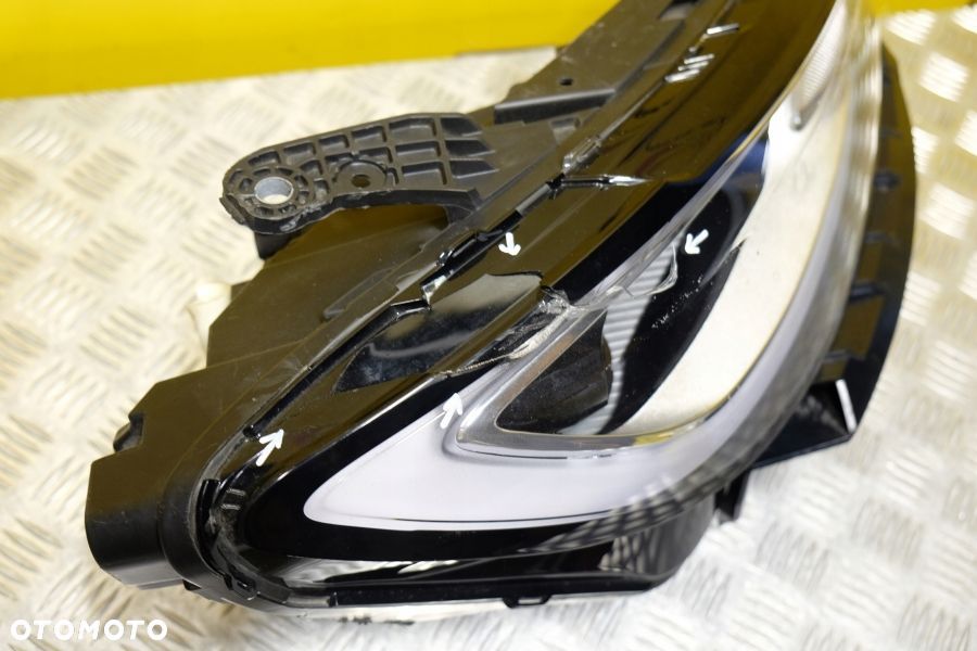 CHRYSLER PACIFICA 2021- REFLEKTOR LAMPA LED R USA - 7