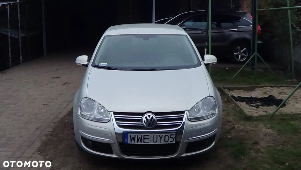 Volkswagen Jetta - 6