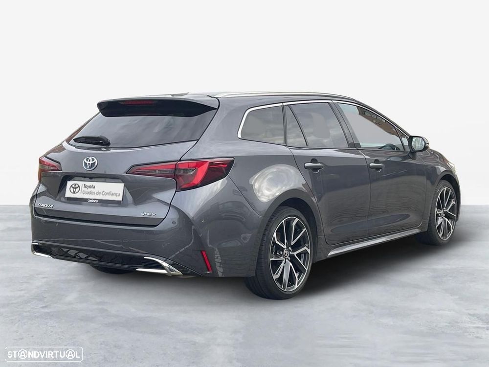 Toyota Corolla Touring Sports - 11