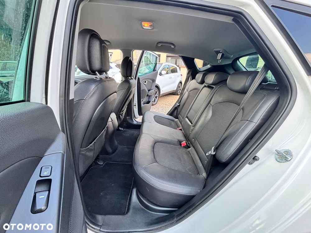 Hyundai ix35 1.6 2WD blue Comfort - 11