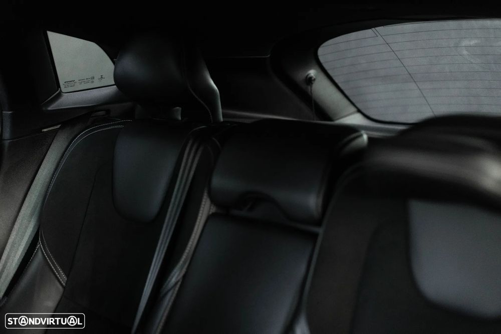 Volvo V40 D2 RDesign - 26