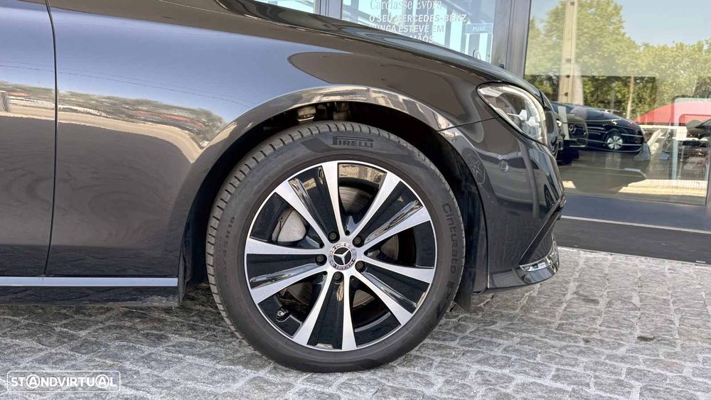 Mercedes-Benz E 300 de Avantgarde - 8