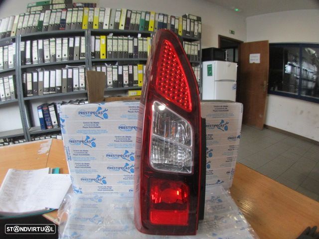 Farol Tras 9680545280 9677205180 PEUGEOT PARTNER 2 BREAK B9 FASE 3 2016 1.6HDI 100CV 4P CINZA ACASTANHADO ESQ ORIGINAL - 1