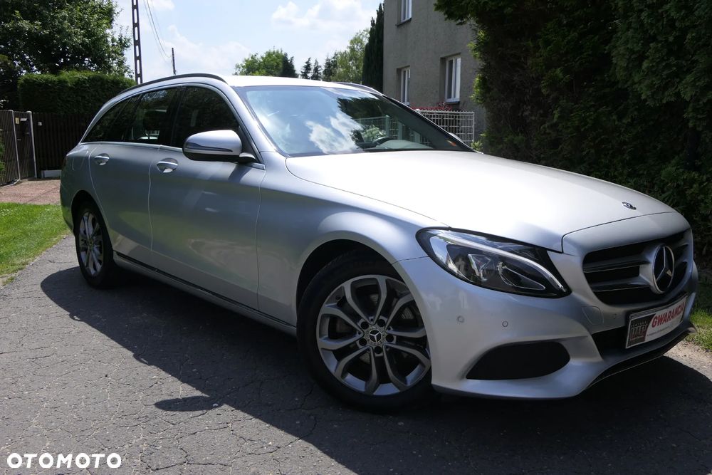 Mercedes-Benz Klasa C 180 7G-TRONIC Edition 1 - 12