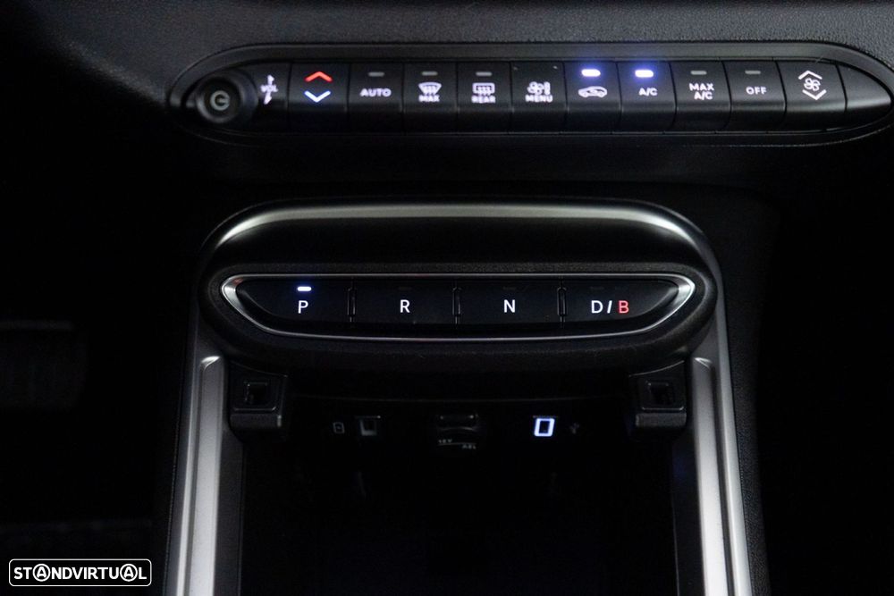 Jeep Avenger 54 kWh Summit - 29