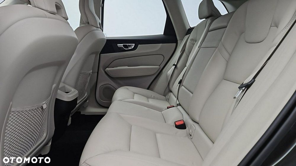 Volvo XC 60 - 23