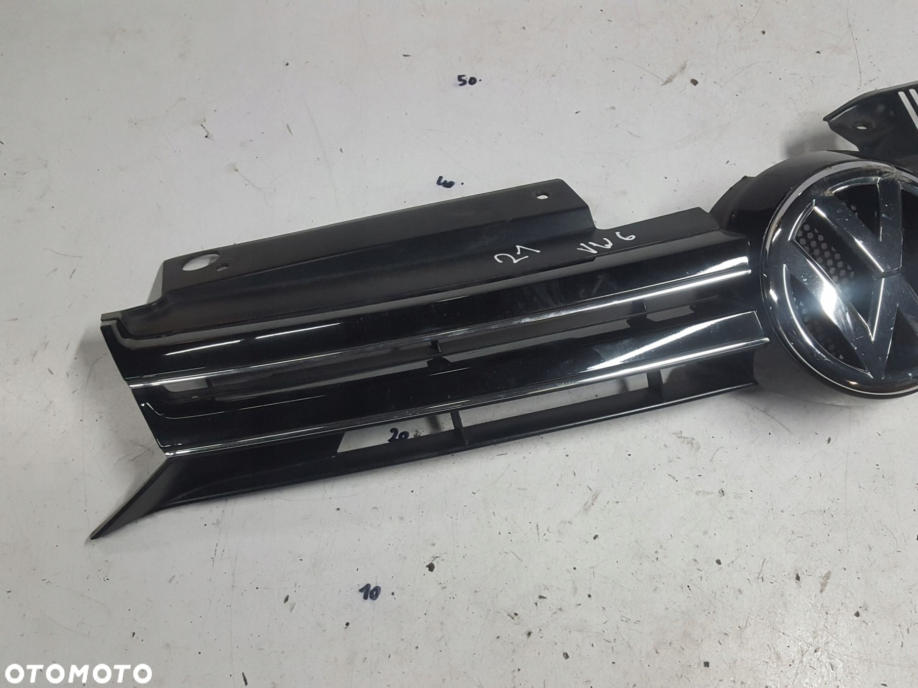 VW GOLF 6 VI 08-13r HB ATRAPA GRILL 5K0853563 - 2