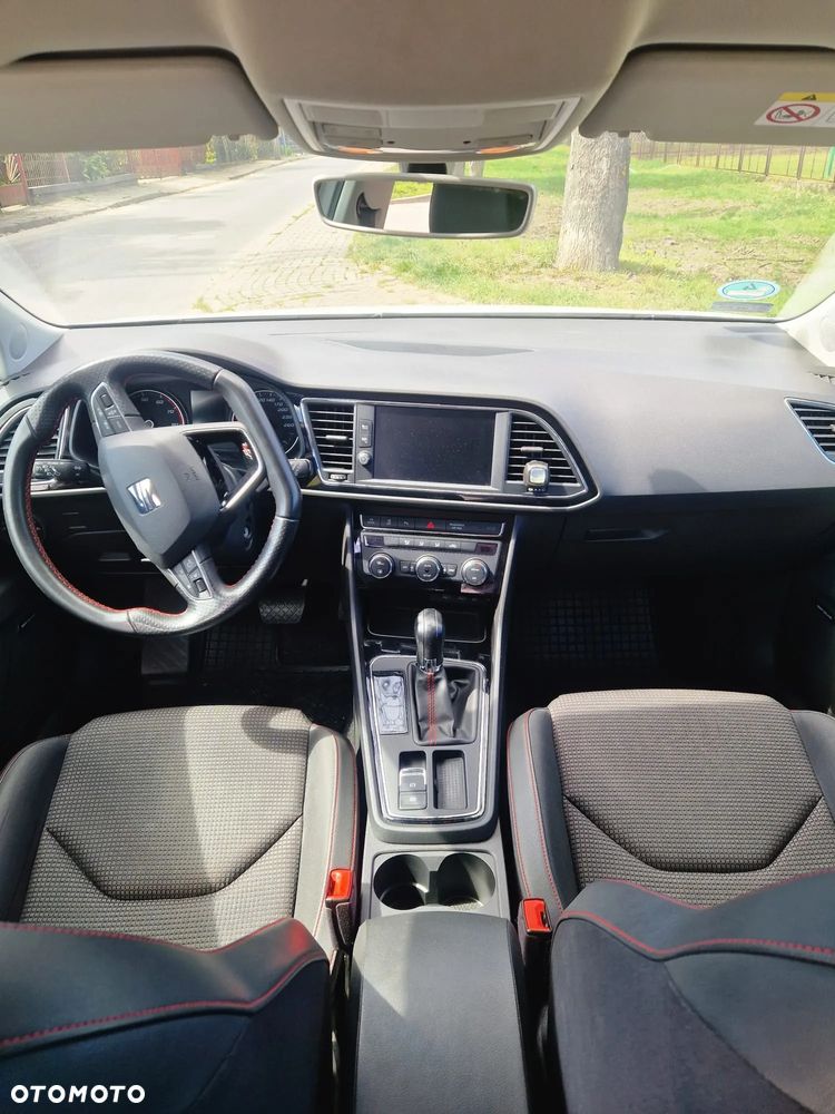 Seat Leon ver-1-8-tsi-fr-s-s-dsg - 3