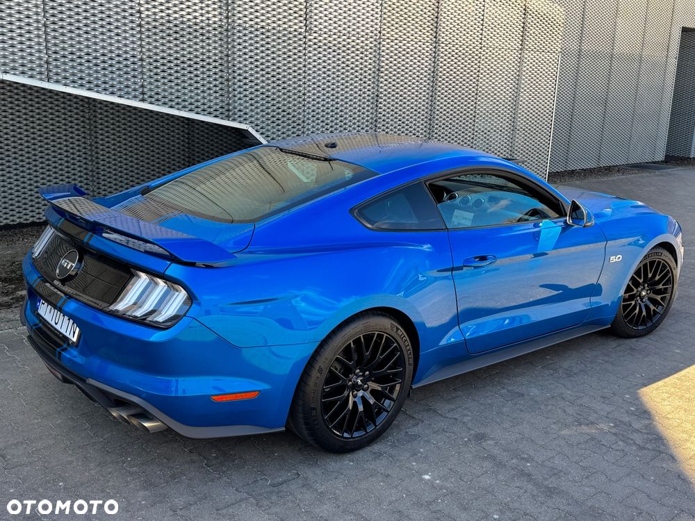 Ford Mustang - 7