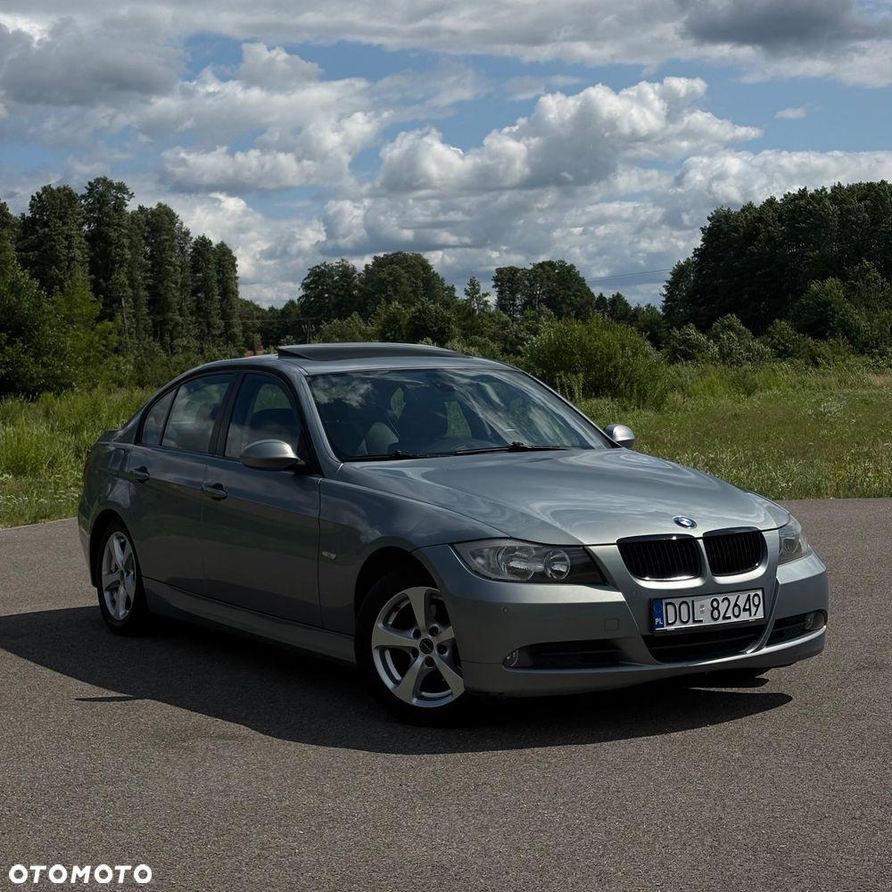 BMW Seria 3 320i - 2