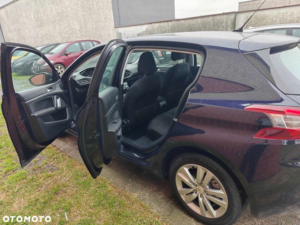 Peugeot 308 1.6 BlueHDi Active S&S - 23