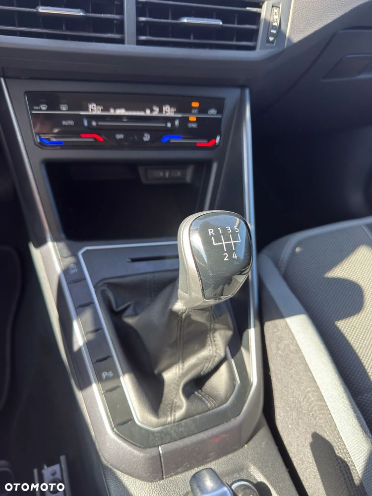 Volkswagen Polo 1.0 TSI - 16