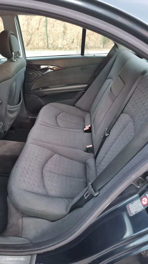 Mercedes-Benz E 220 - 6