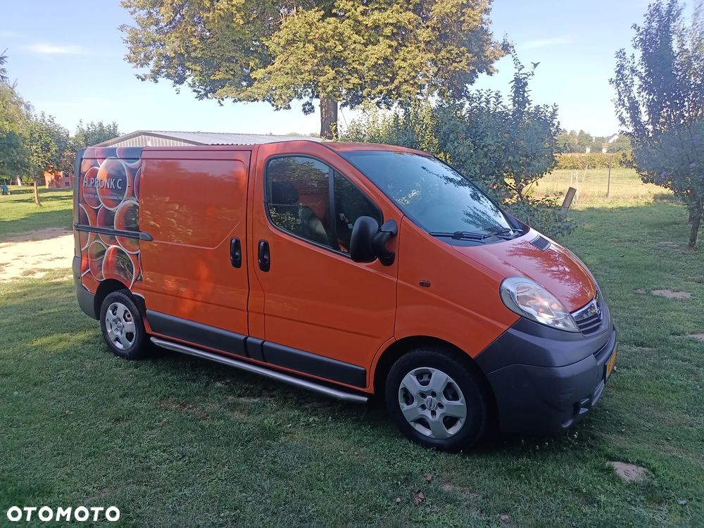 Opel Vivaro - 16