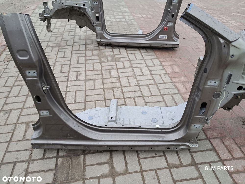 peugeot 2008 ćwiartka prawa podłużnica próg - 2