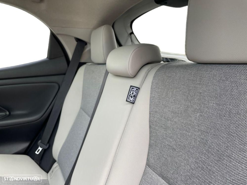 Toyota Yaris - 11