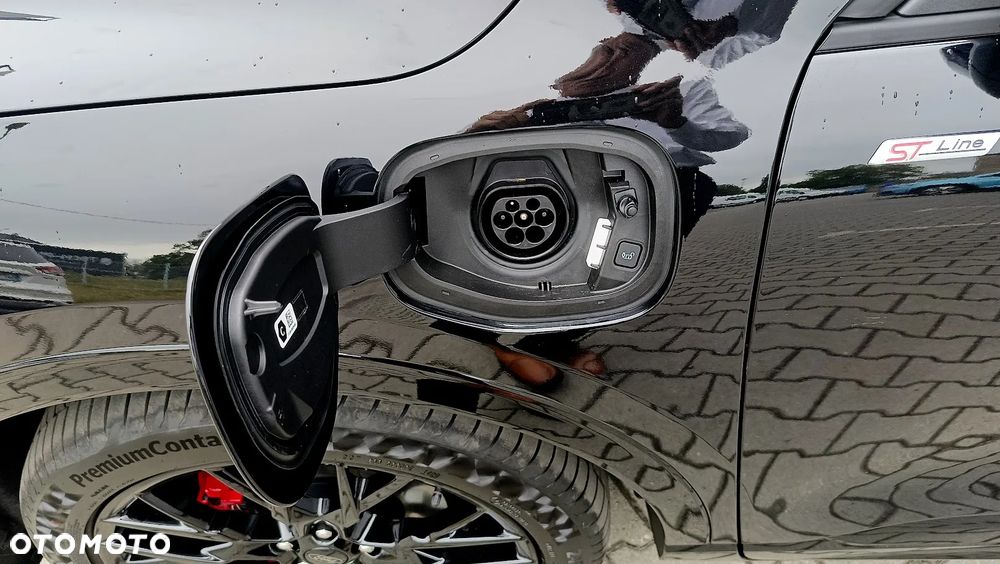 Ford Kuga 2.5P PHEV FWD ST-Line X eCVT - 36