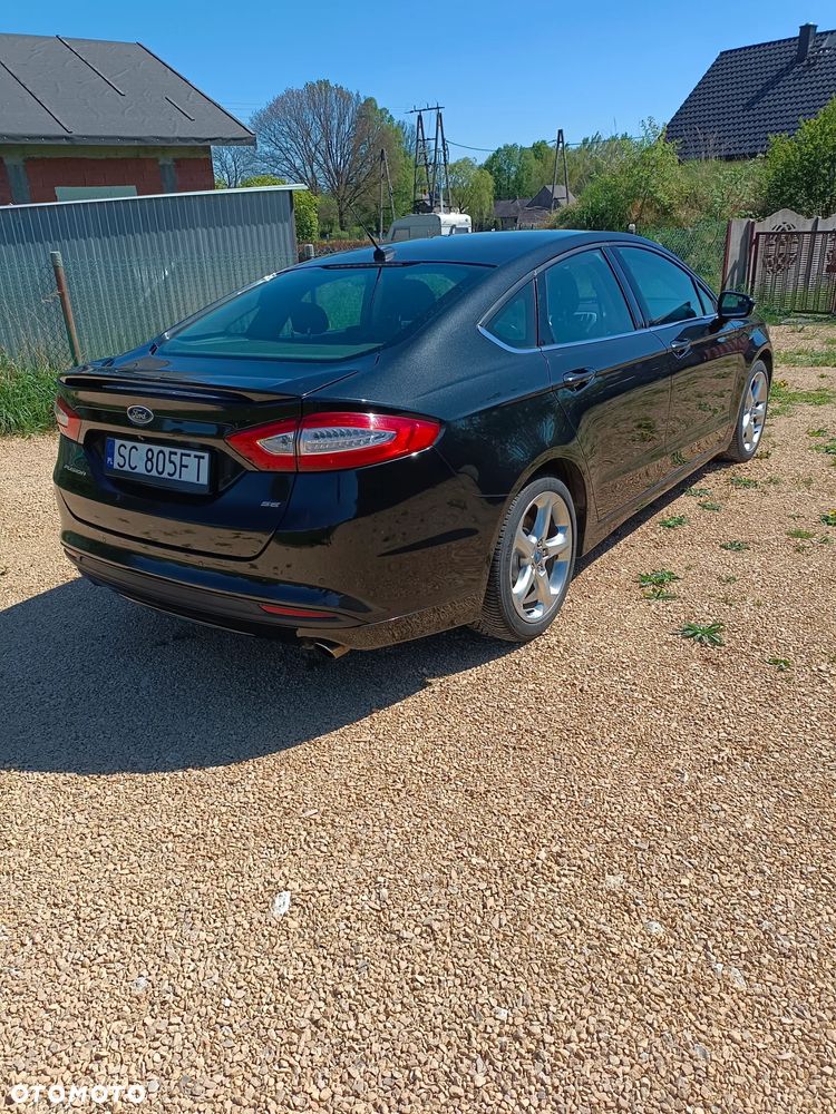 Ford Fusion - 5