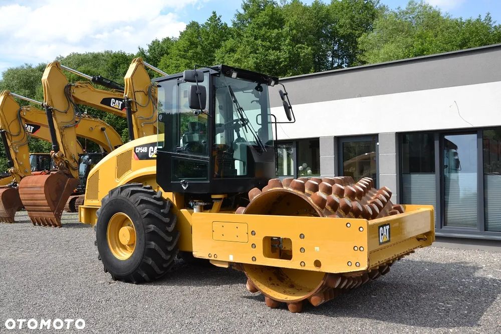 Caterpillar CP 54B - 15
