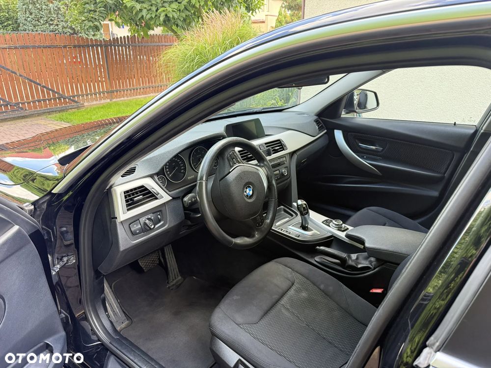 BMW Seria 3 320d Eff.Dynamics Advantage - 4
