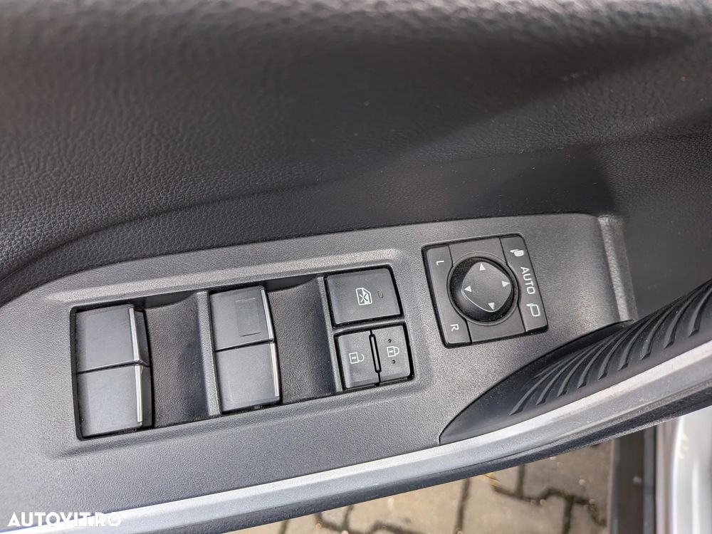 Toyota RAV4 2.5 VVT-iE 4x4 Dynamic - 10