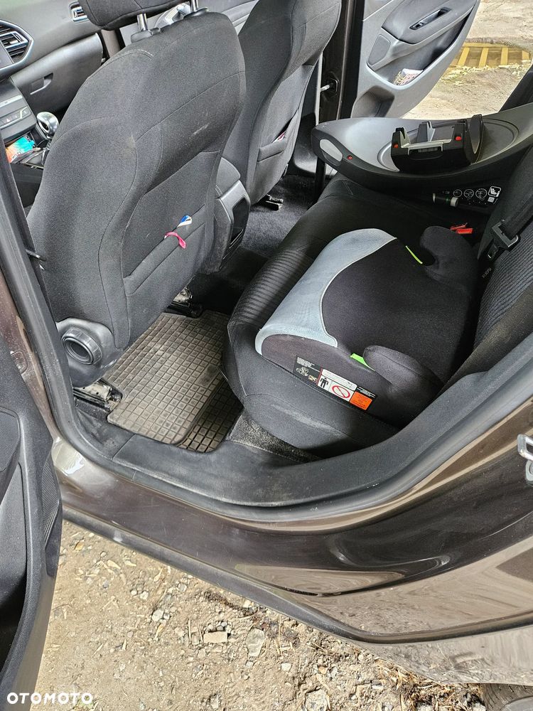 Peugeot 308 1.6 BlueHDi Active S&S - 3