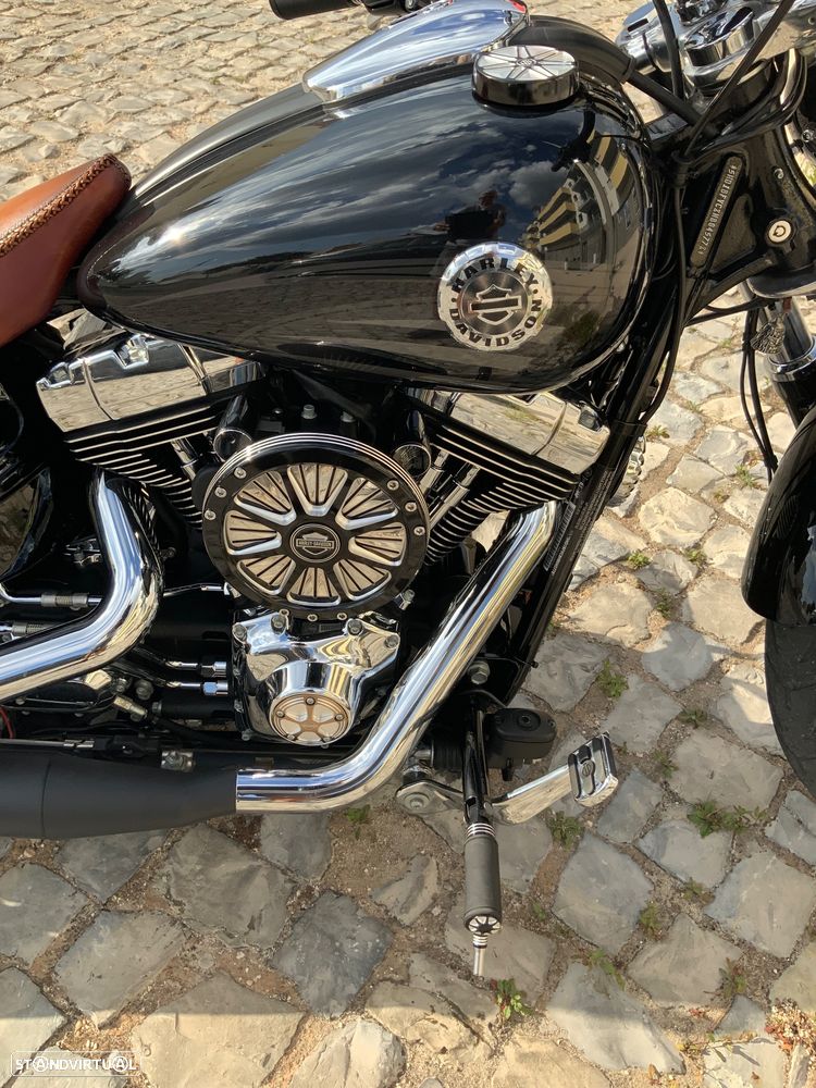 Harley-Davidson Breakout - 14