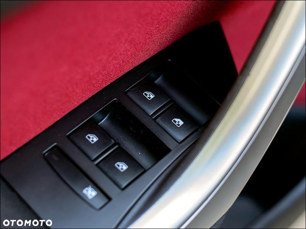 Opel Astra - 34