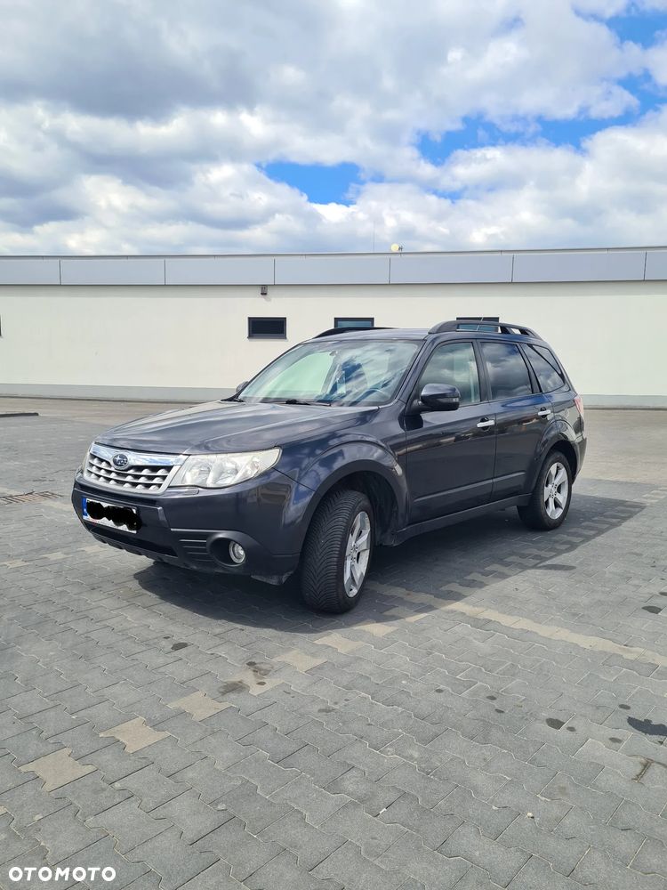 Subaru Forester 2.0X Exclusive - 1
