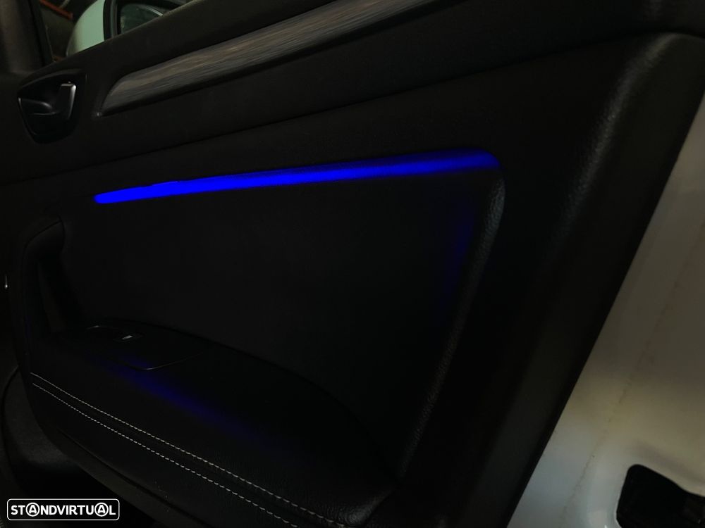 Renault Mégane BLUE dCi 150 EDC BOSE EDITION - 23