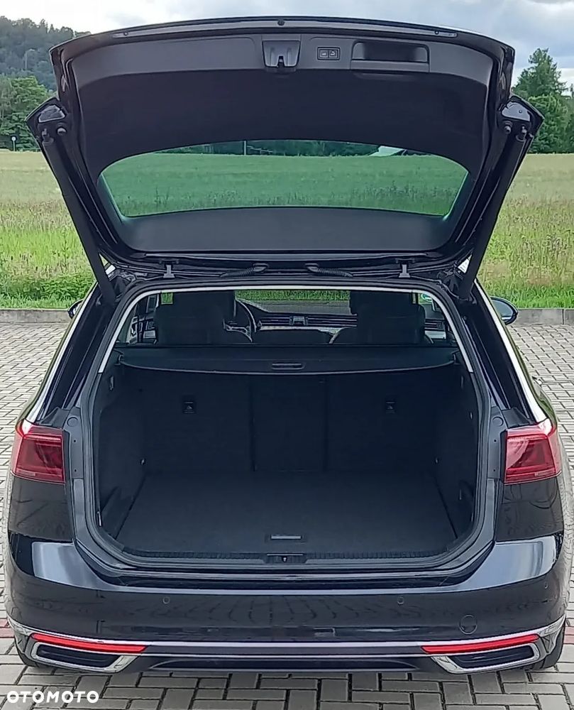 Volkswagen Passat 2.0 TDI 4Mot Elegance DSG - 12