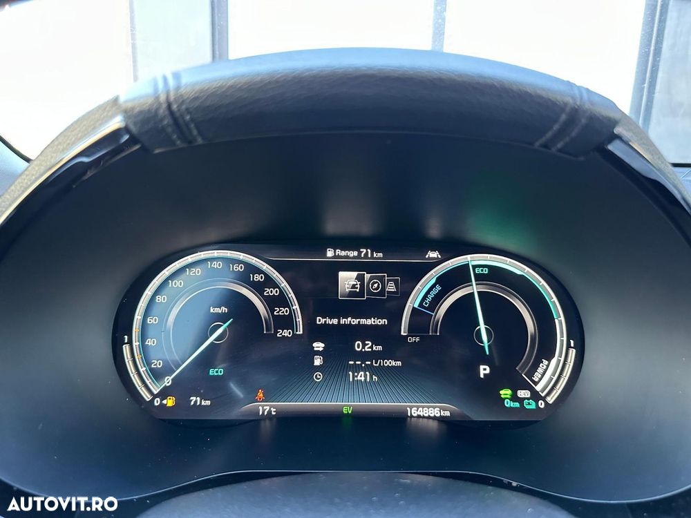 Kia XCeed - 17