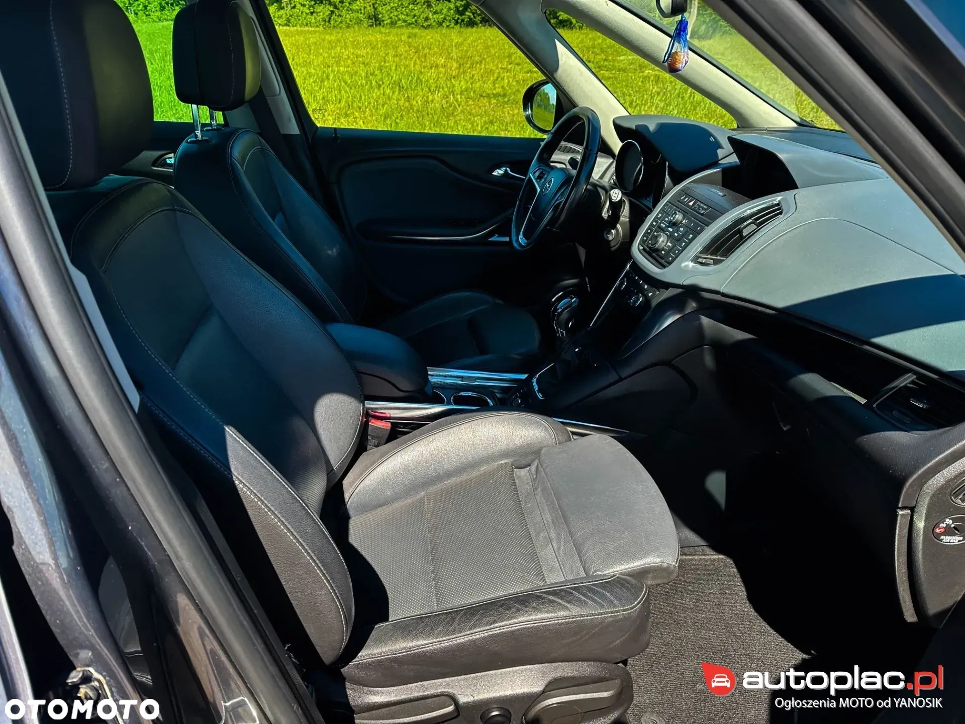 Opel Zafira - 25