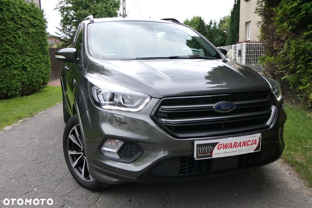 Ford Kuga 1.5 EcoBoost 2x4 ST-Line - 13