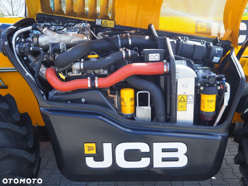 JCB 532-70 AGRISUPER - 13