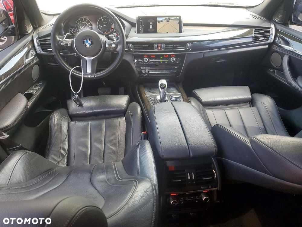 BMW X5 xDrive35i - 10
