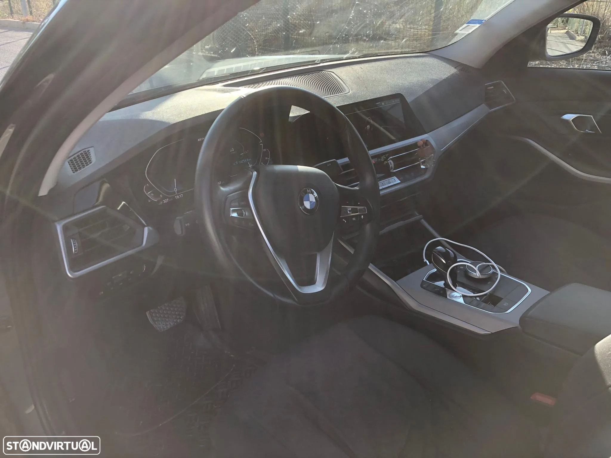 BMW 330 e Corporate Edition Auto - 4