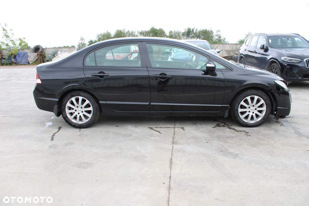 Honda Civic 1.8 Comfort - 4