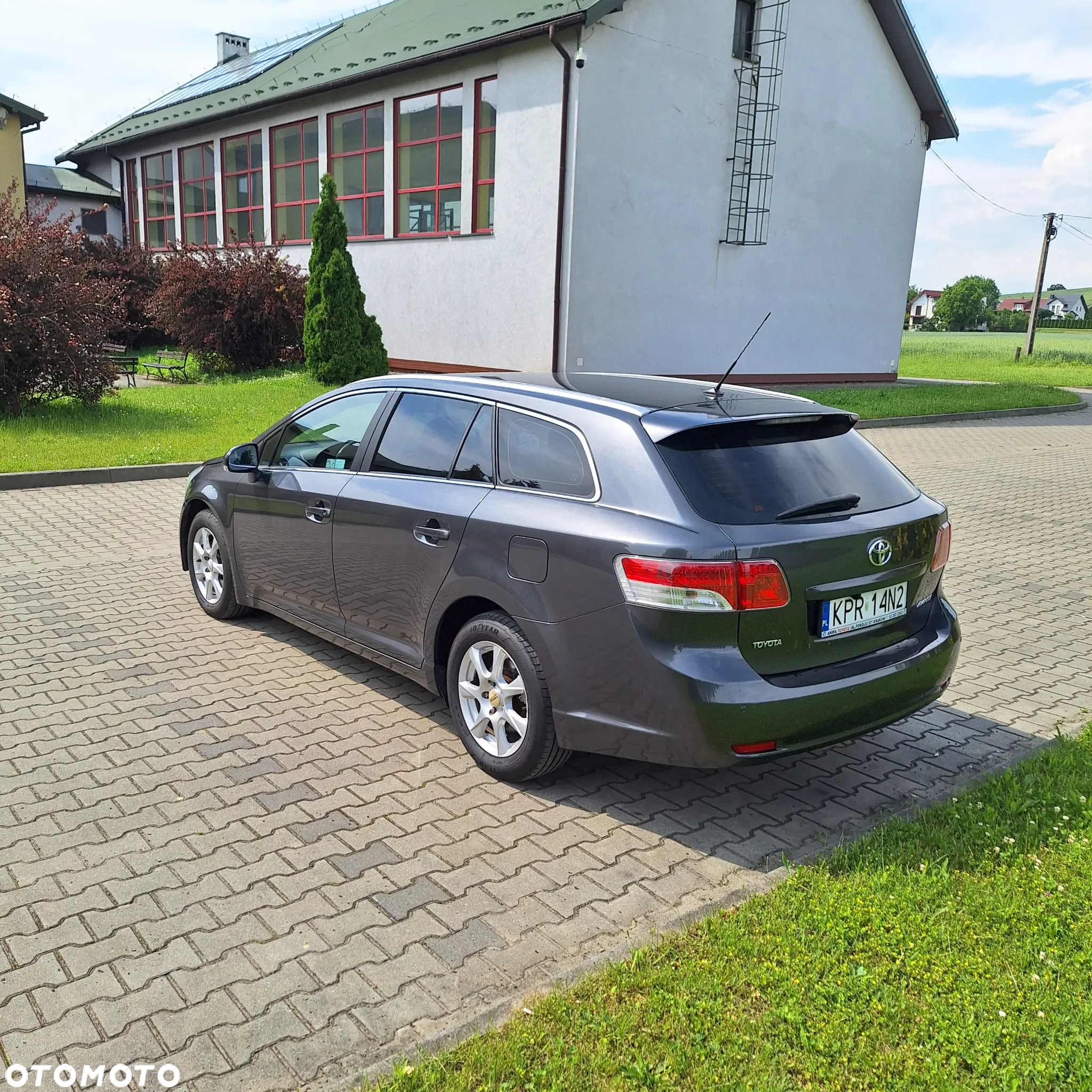 Toyota Avensis 2.0 D-4D Sol - 6