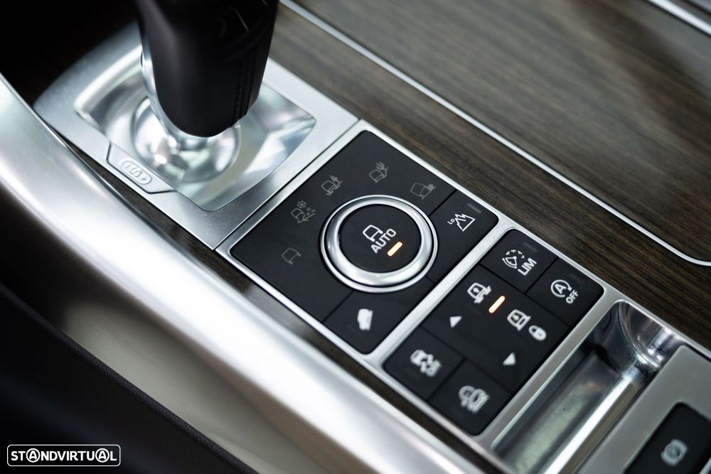 Land Rover Range Rover Sport 2.0 SD4 HSE - 25