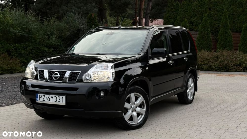 Nissan X-Trail 2.0 dCi 4x4 DPF Automatik Platinum - 1