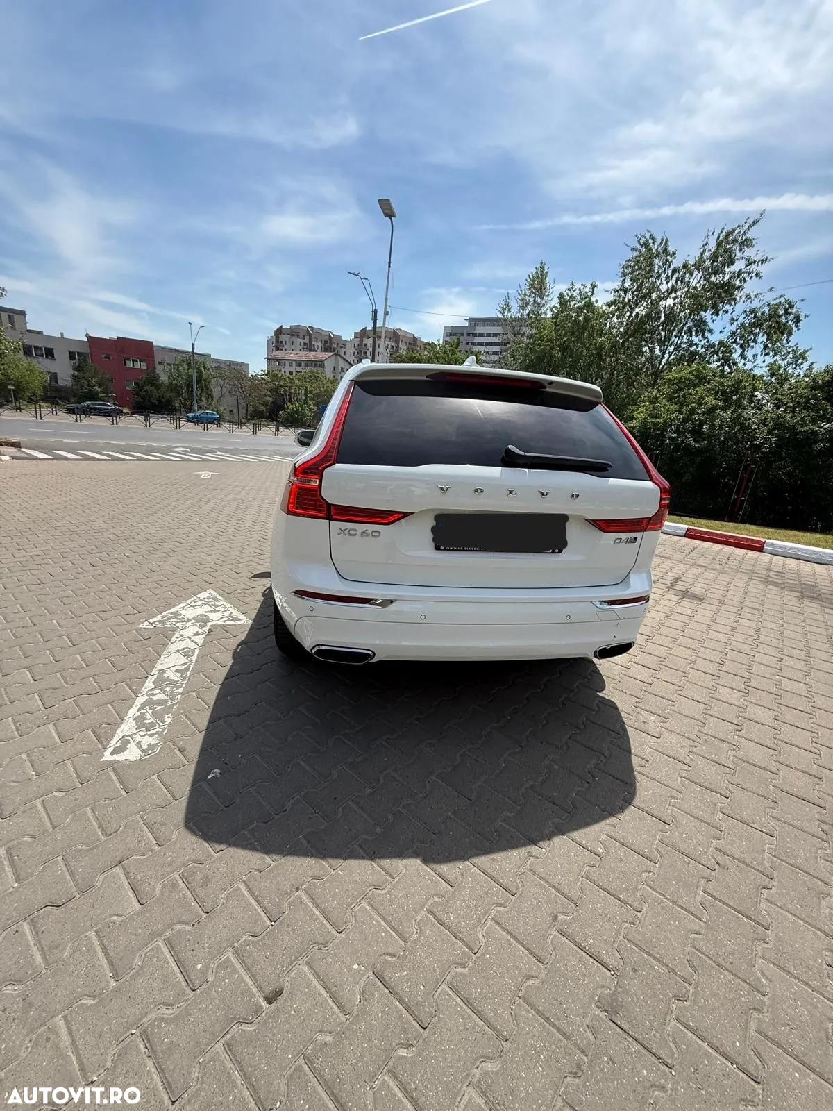 Volvo XC 60 D4 AWD Inscription - 4