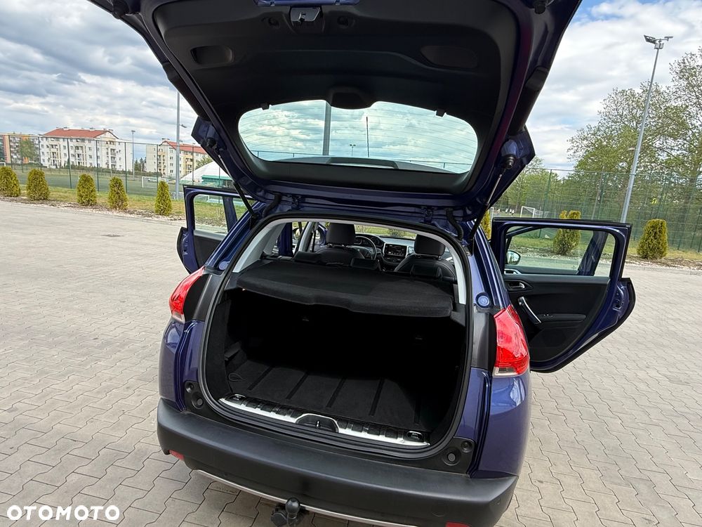 Peugeot 2008 120 VTI Automatik Allure - 38